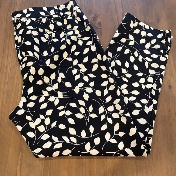 Talbots Pants - Talbots Women's Size 16 Hampshire Ankle Pant Black/White